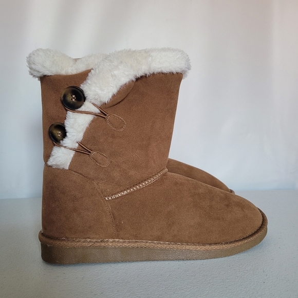 **FINAL SALE** NIB Sugar Marty Cognac Faux Fur Winter Boots - Picture 4 of 8